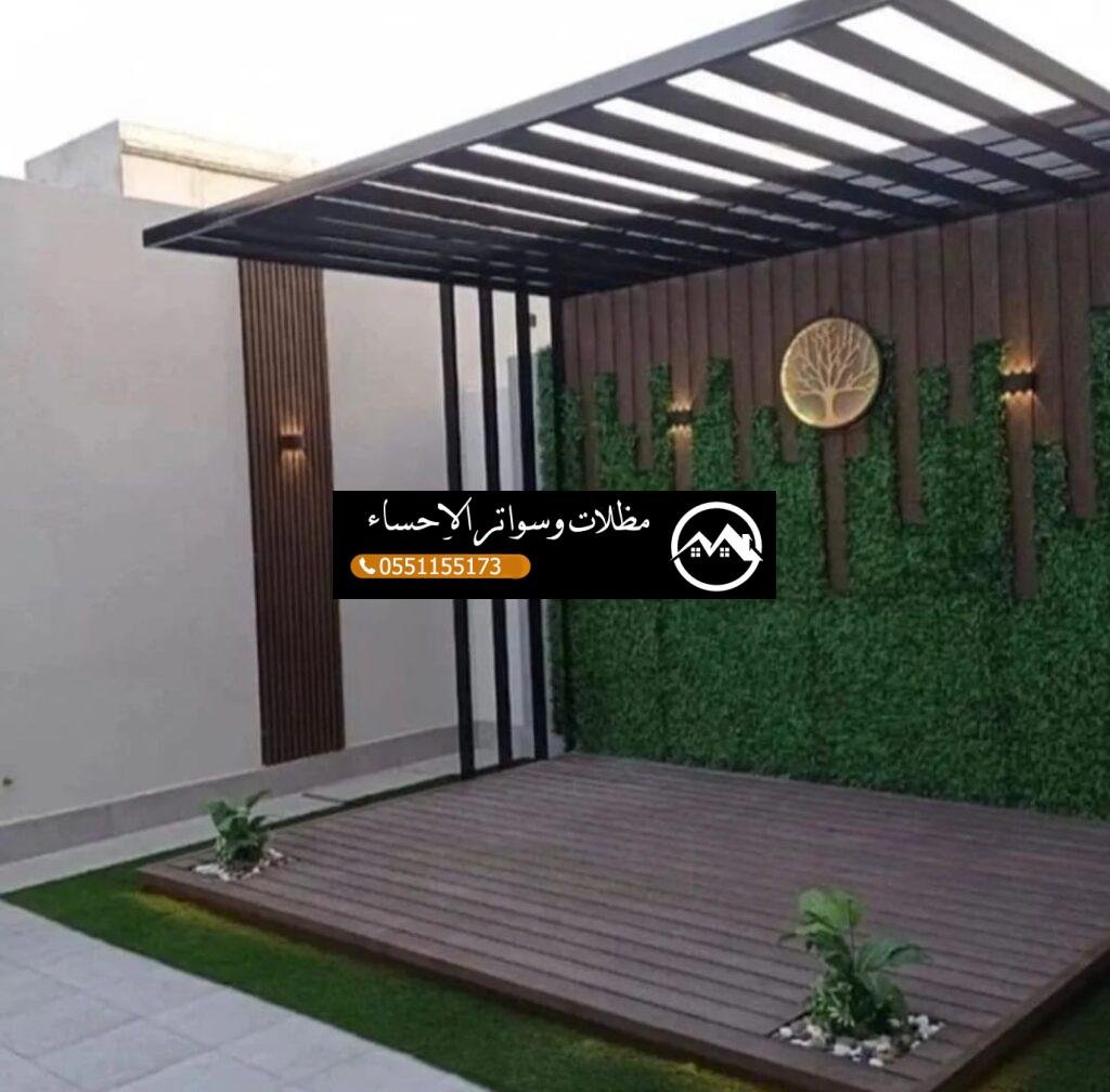 بيوت شعر ملكي بأشكال تراثية وعصرية مع ديكورات داخلية فخمة